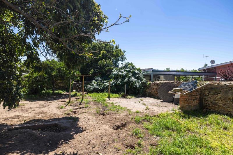 5 Bedroom Property for Sale in Sunnyside Eastern Cape